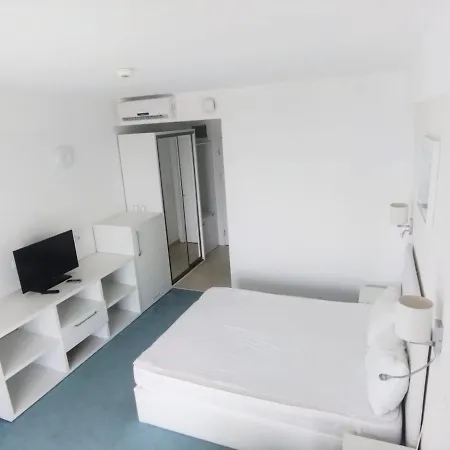 Apartman Mediterranean At Blaxy,