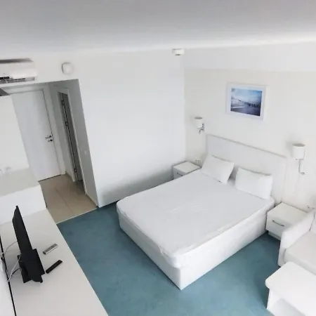 Апартаменты Mediterranean At Blaxy,